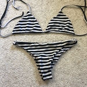 Mikoh stripped set